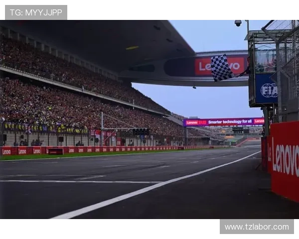 F1新赛季多队升级动力套件赛道革新推动冠军之争更趋激烈态势升