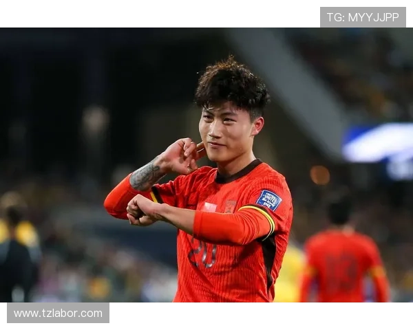 国足世预赛关键战告捷新帅战术初显球迷信心回暖联赛状态提升引热议