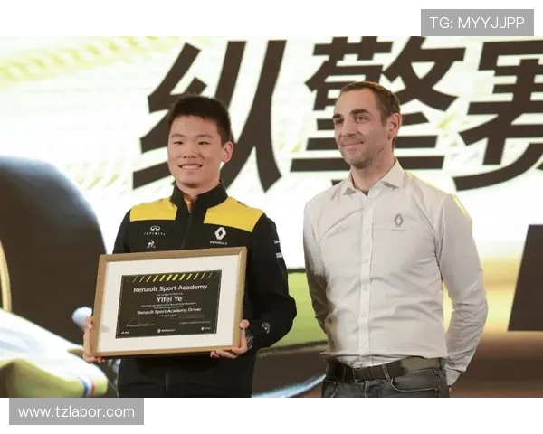 新赛季F1风云再起车队格局变化引发全球车迷热议持续关注赛场动态