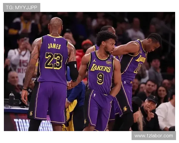 湖人逆转勇士上演激情对决引爆全场焦点大战再掀热议潮流震撼今夜 湖人逆转勇士上演激情对决引爆全场焦点大战再掀热议潮流震撼今夜